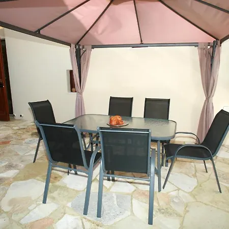 Villa Areti Courtyard *