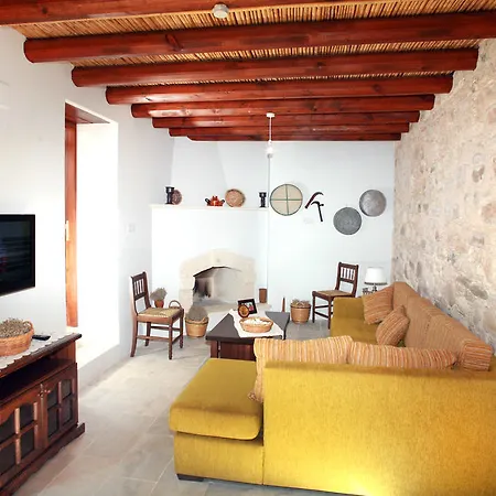 Villa Areti Courtyard